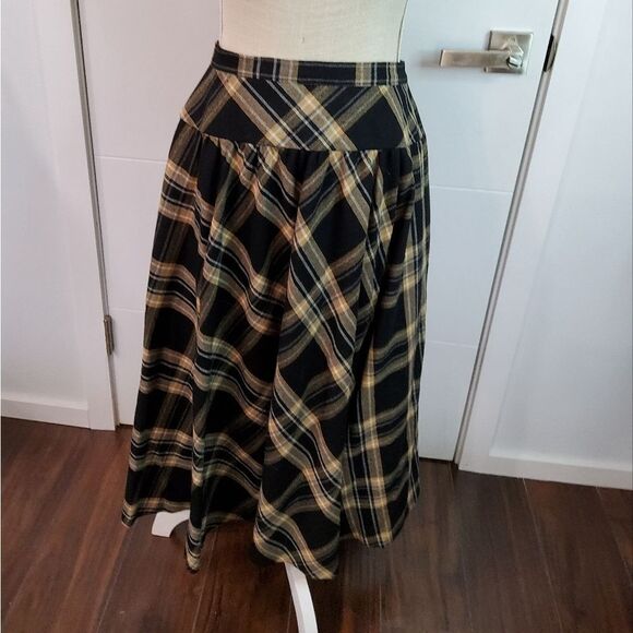 DAKS London Vintage Wool Maxi Skirt Size S (2-4) - Picture 1 of 10